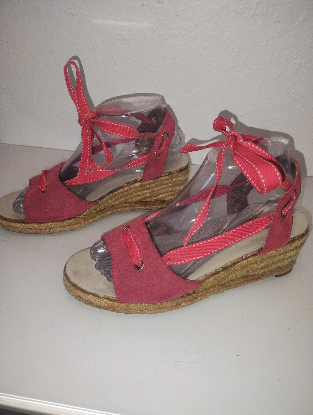 Vintage Lands' End red open-toe espadrille wedge sandals. Size 8